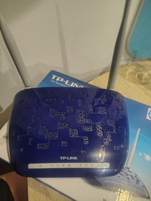 Router TP-LINK TD--W8960N