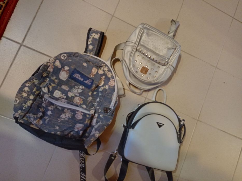 Рюкзаки подростковые .