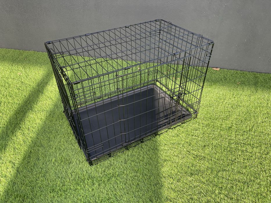 Cage / Crate / jaula para animais / cão