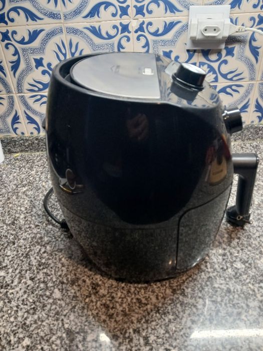 Air fryer em boas condições