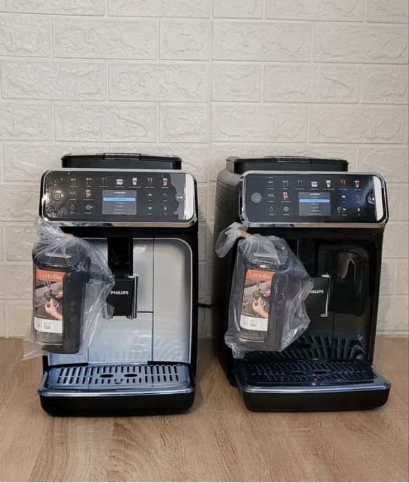 АКЦІЙНА ЦІНА‼️Кавомашина PHILIPS Series 5500 LatteGo EP5547/90