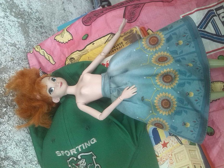 Boneca Disney -portes grátis