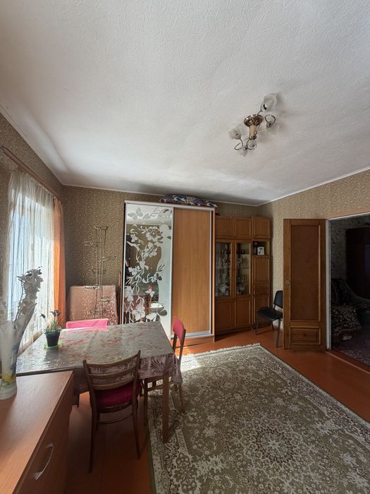 Продаж частини  будинку в центрі Житомира. Присутній торг.