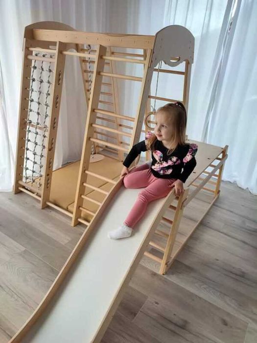 Um playground em casa novo, bonito e prático