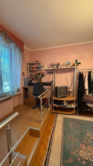 Продам 2 к. квартиру в Сталинке, Проспект Гагарина/Шевченко, парк Победы