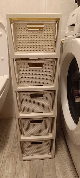 Półki do łazienki