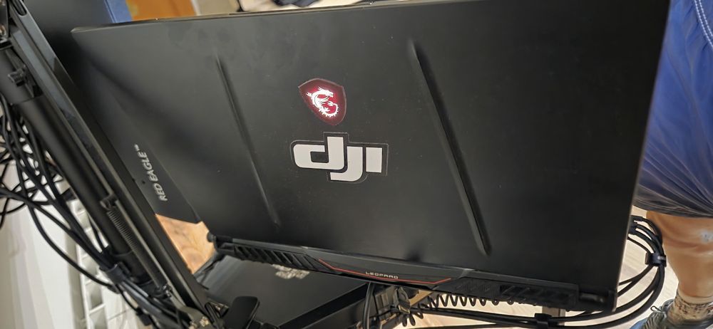 Laptop MSI GP75 Leopard 9SE 17 cali