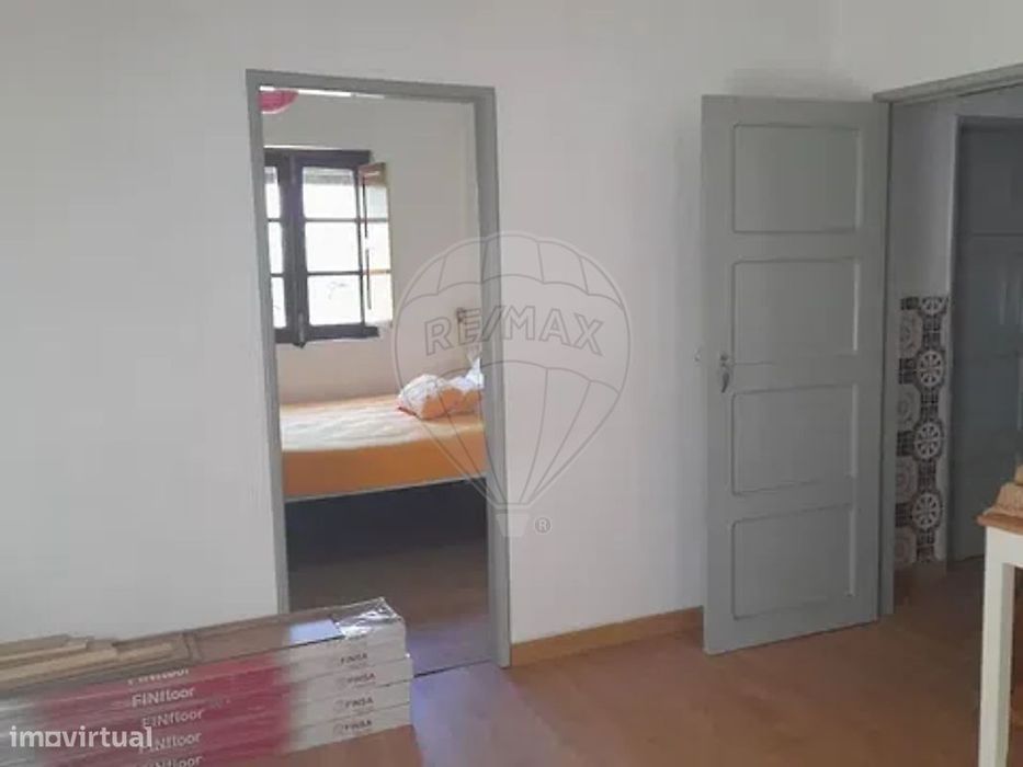Moradia T2 para venda