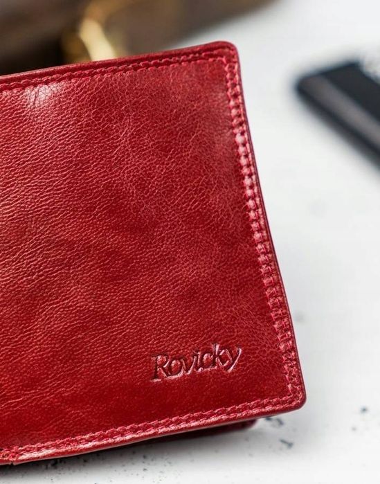 etui na karty czerwone rovicky
