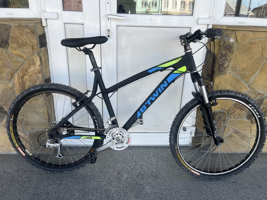 Велосипед B-twin rockrider 340 26 ровер cube scott bulls giant specialized canyon