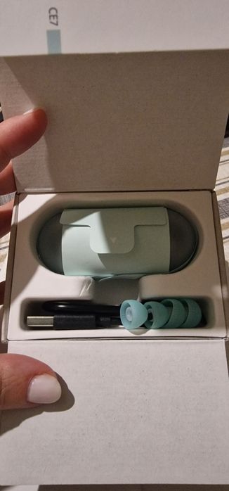 Auriculares Sony WF-C500 | Verde | Novos | Garantia até 09/2025