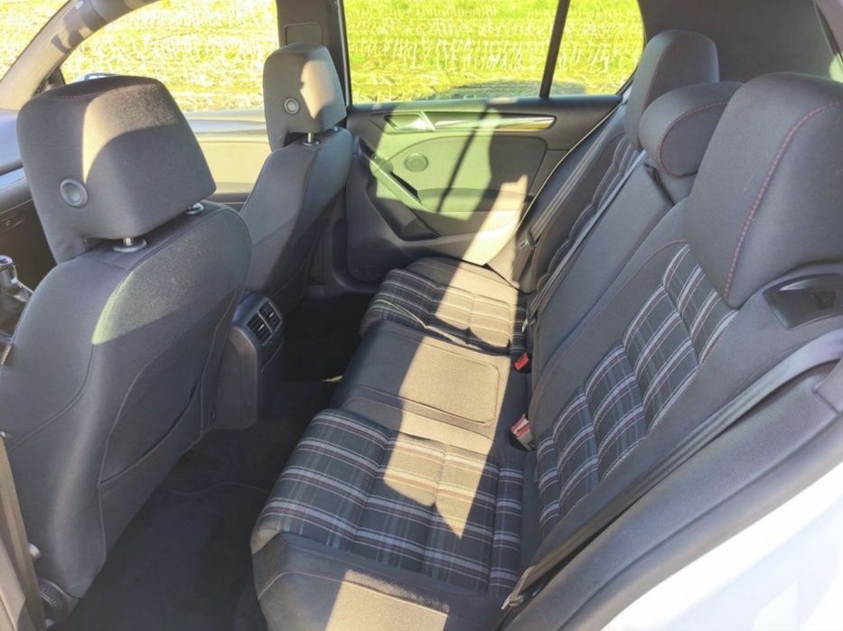 Volkswagen Golf VI GTI