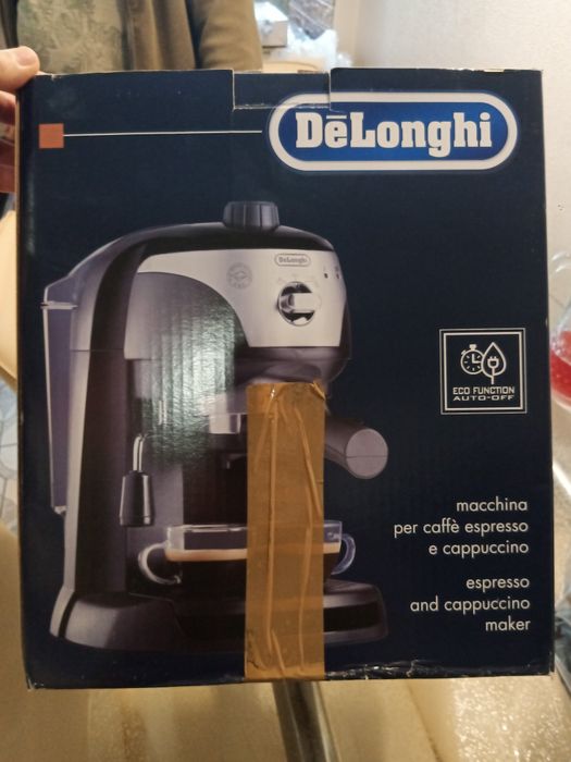 Кавоварка Delonghi