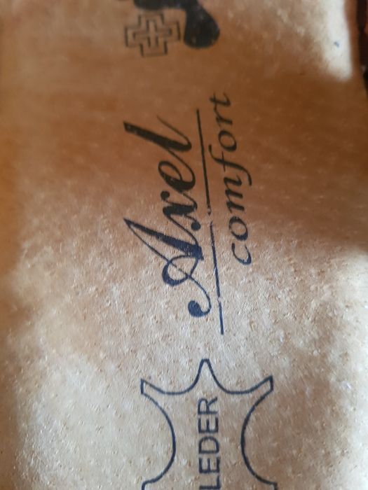 Sandałki ze skóry r.37-mięciutkie