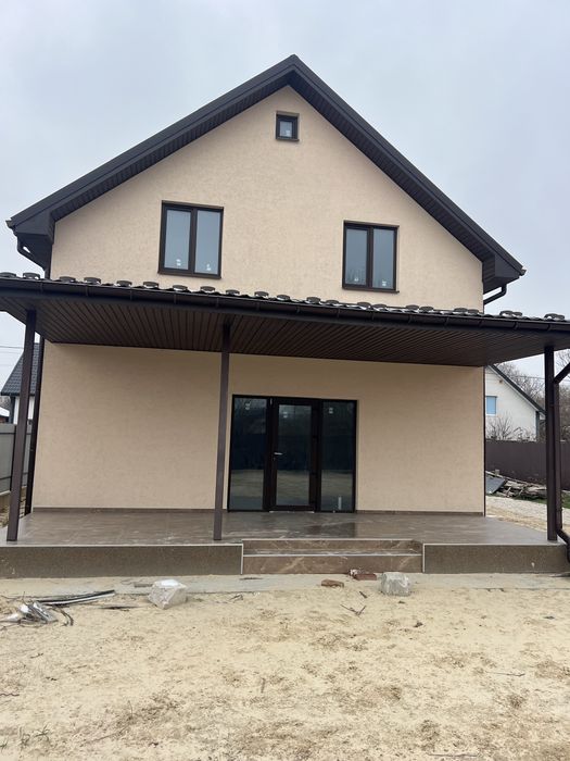 Продам дім дом 140 кв 4 кім в Гнідин Гнедин