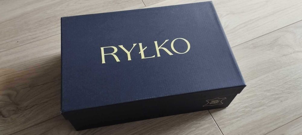 Szpilki Ryłko beżowe roz. 37 czółenka damskie