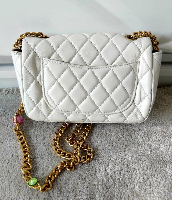 Chanel torebka ecru biała mała skóra naturalna łańcuszek