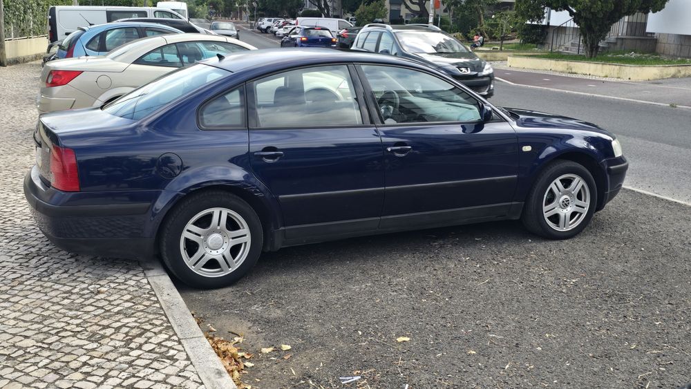 Passat ano 2000 1.9 tdi 115 cv foto 2