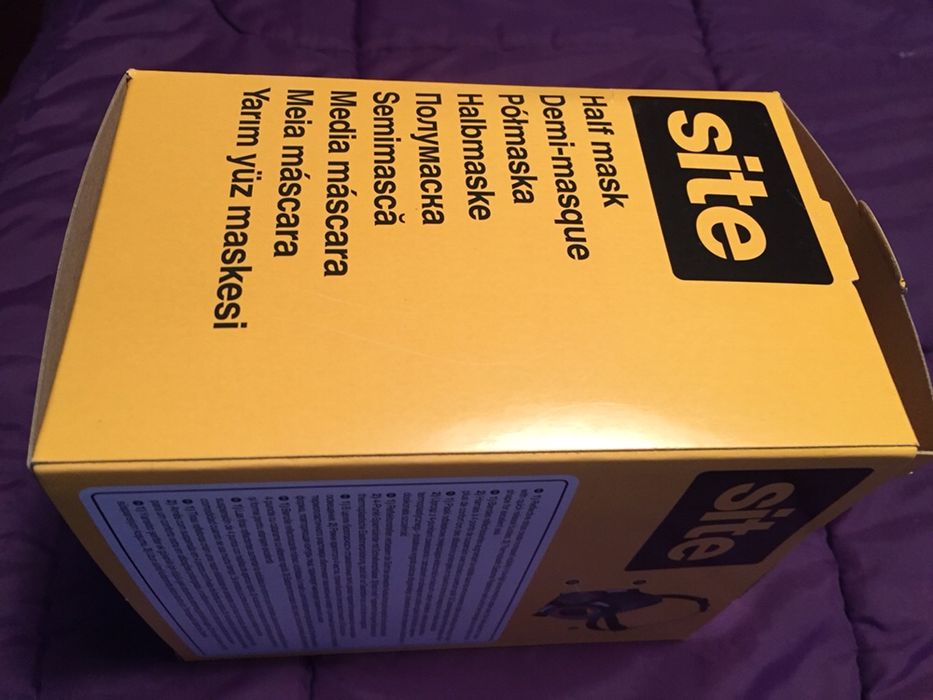 Professional Half-Mask with Particle Filters64739669308674124