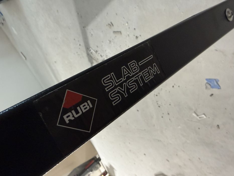 Rubi stół roboczy slab table