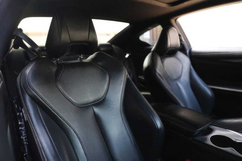 Infiniti Q60 Luxe      2018