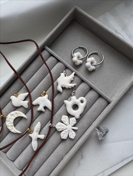 підвіска чокер горлиця голуб коник гусь птах каштан