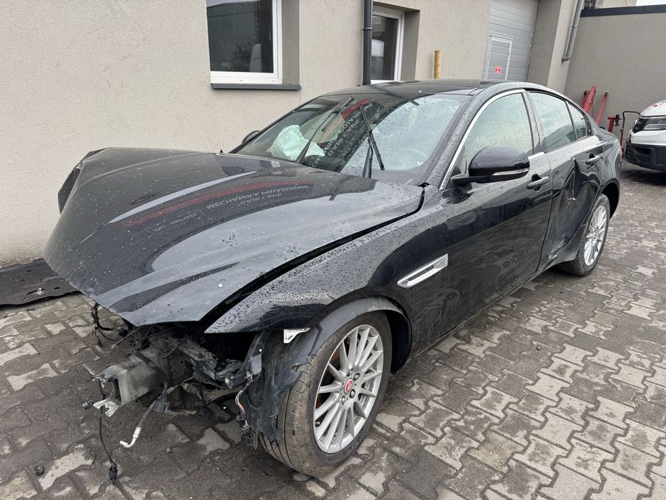 Czesci Jaguar XE