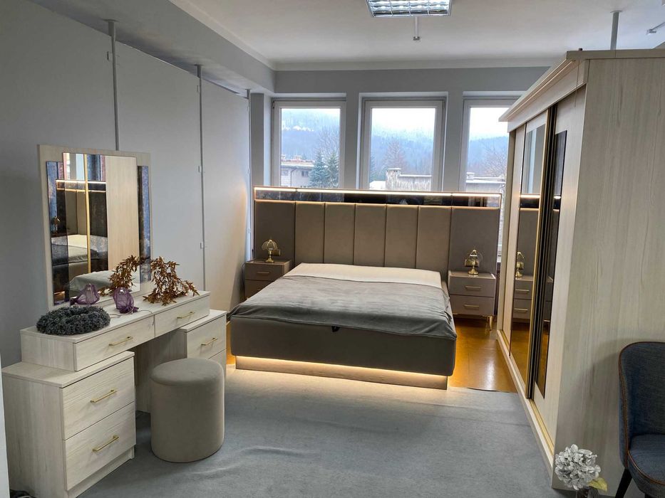 OKAZJA!! Komplet Sypialnia łóżko szafa toaletka beżowa tapicerowana