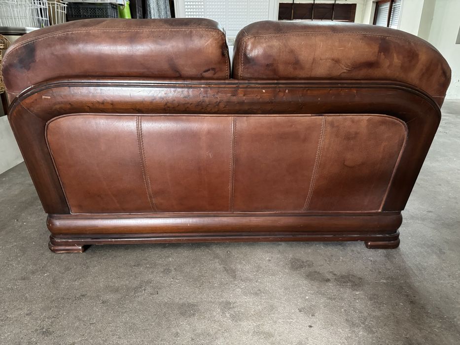 Sofá em pele de búfalo autêntico retro