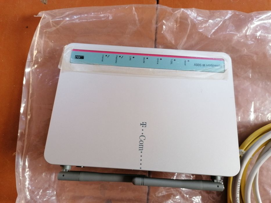 Роутер, інтернет, телефон, телебачення інше.