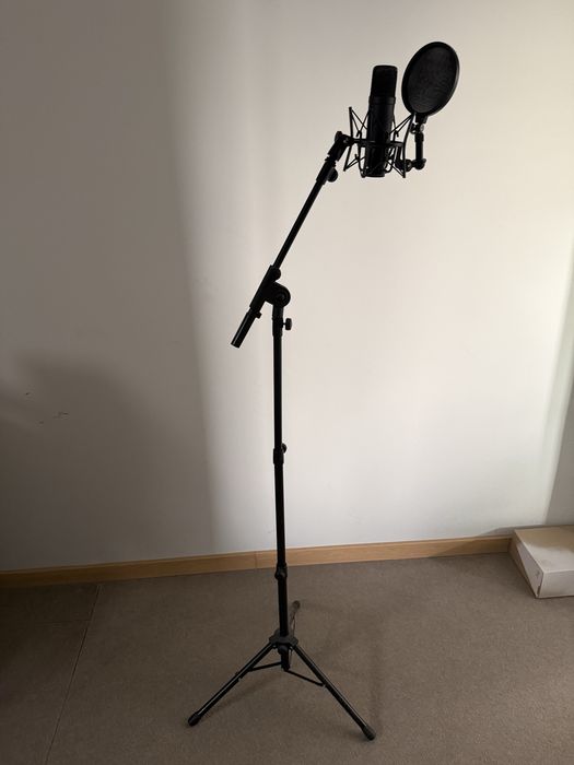 Rode NT1 + Stand + Mount + Pop filter