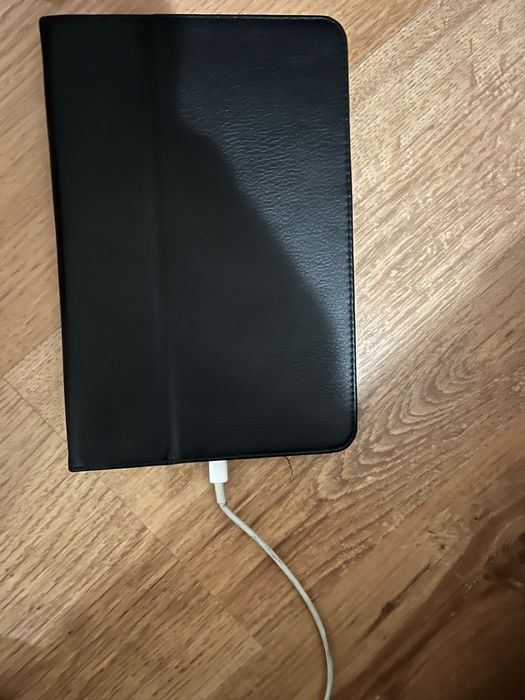 Продам планшет iPad