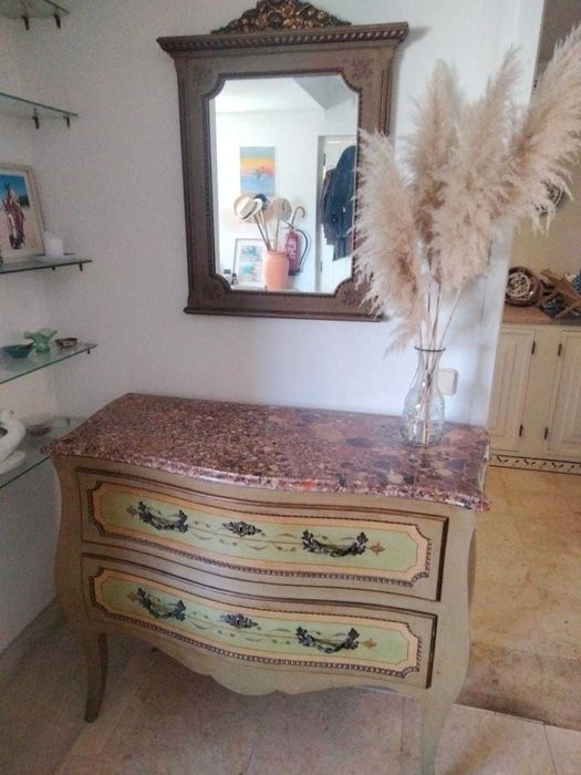 Comoda Antiga Tampo de Marmore rosa