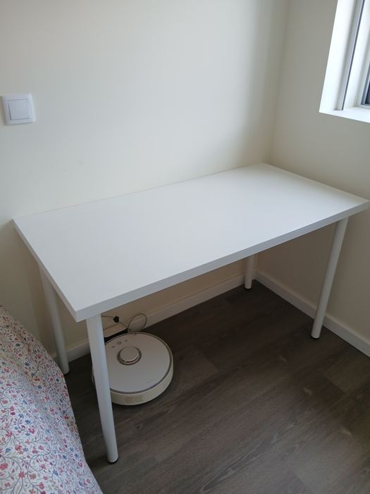 Secretária ikea LAGKAPTEN