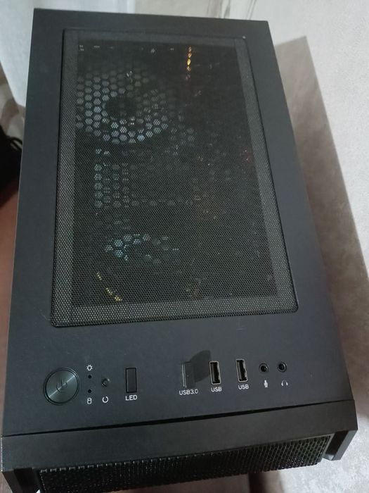 Игровой комп’ютер + монитор (клавіатура у подарунок)