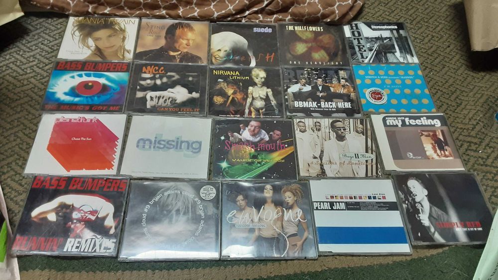 Cd maxi single anos 90 e 2000509457059136808961