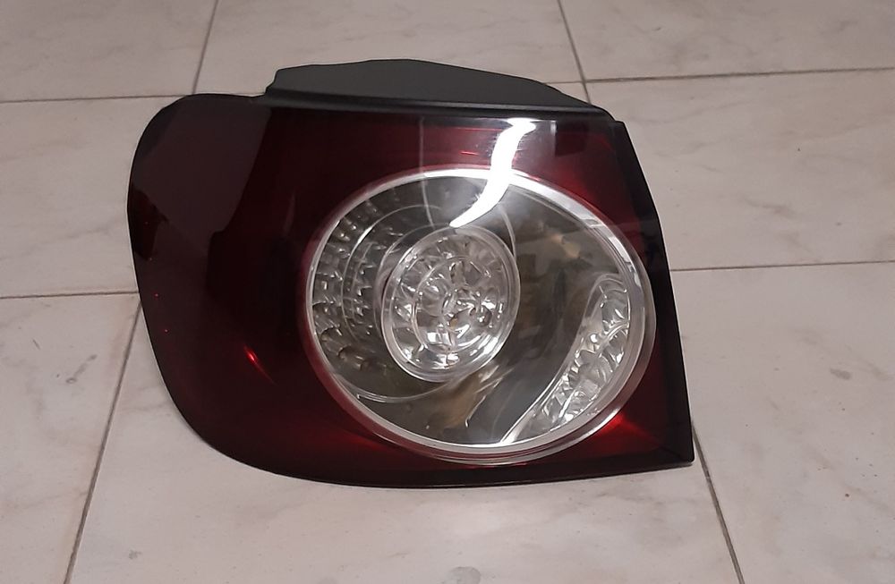 Farolins traseiros Golf plus 2005