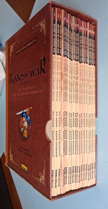 RECORD OF LODOSS WAR - Nº 1 a 19 [Completo] com caixa de arquivo. Mangá Norma Editorial