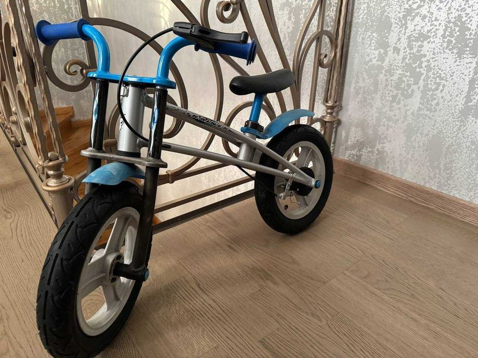 Біговел дитячий двоколісний