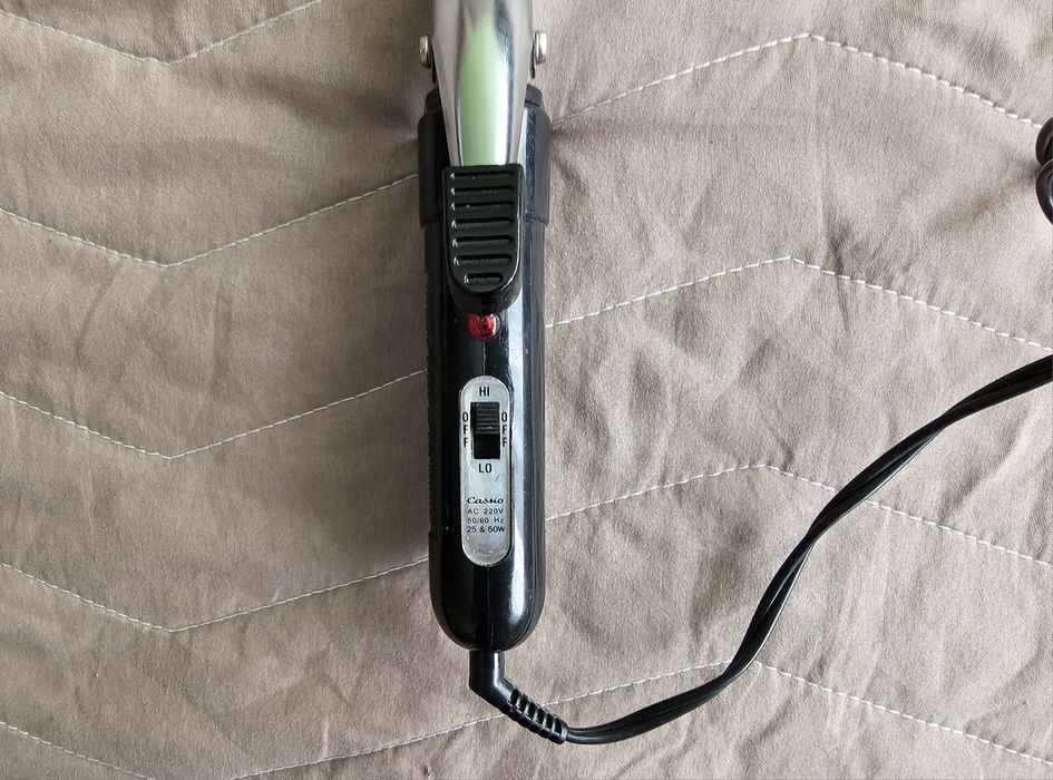 Плойка, електрощипці для волосся  "Cassio".