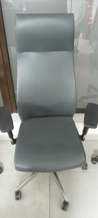 Vendo cadeiras de escritório