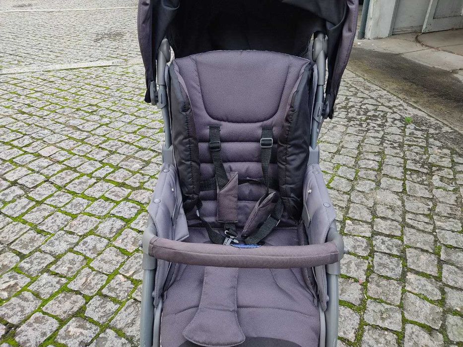 Carrinho de bebé Chicco, pouco usado