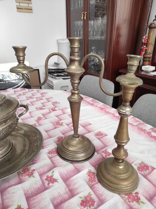 Lote Vintage Casquinha Nacional - Candelabros e Centro de Mesa