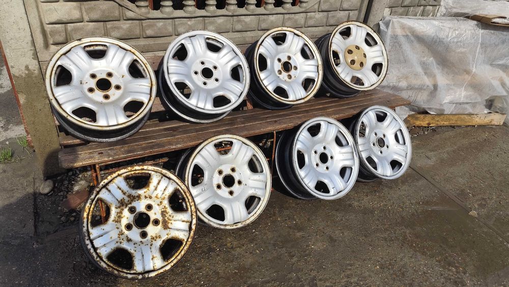 Felgi Stalowe Toyota Rav4    5x114.3  16x6.5j ET 45