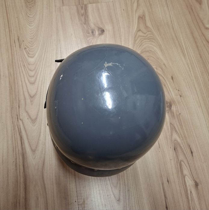 Milicja kask milicyjny motocyklowy zomo ormo mo hełm orzeszek moprl