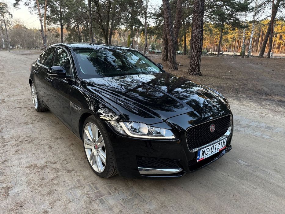 Jaguar XF