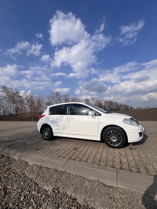 Nissan Tiida 2012 рік