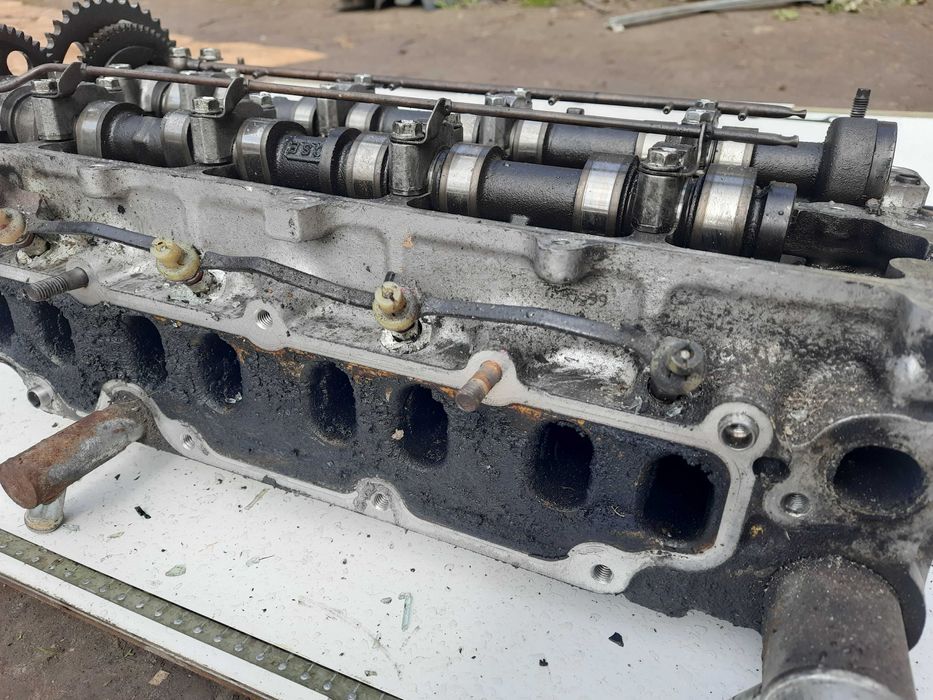 ГБЦ головка блока Тойота Авенсіс т25 2.2 дкат d-cat 177 ph 2AD-FHV