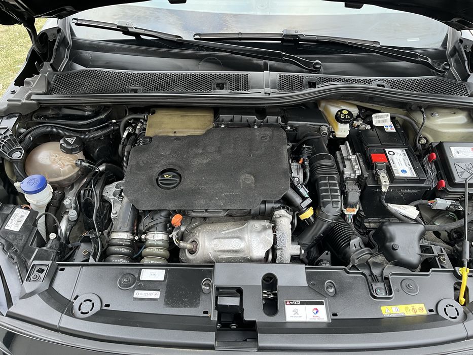 Peugeot 208 II 1.5hdi Virtual Cockpit kamera alu asystent polskory