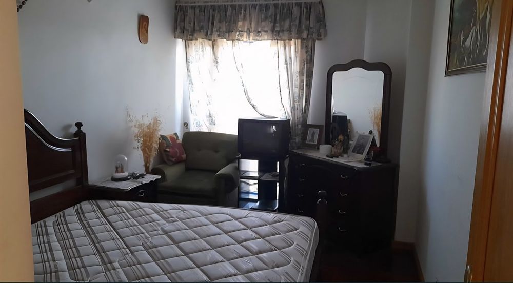 Aluga quarto na Portela de Sacavém